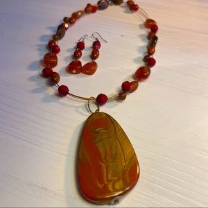 Matching jewelry set